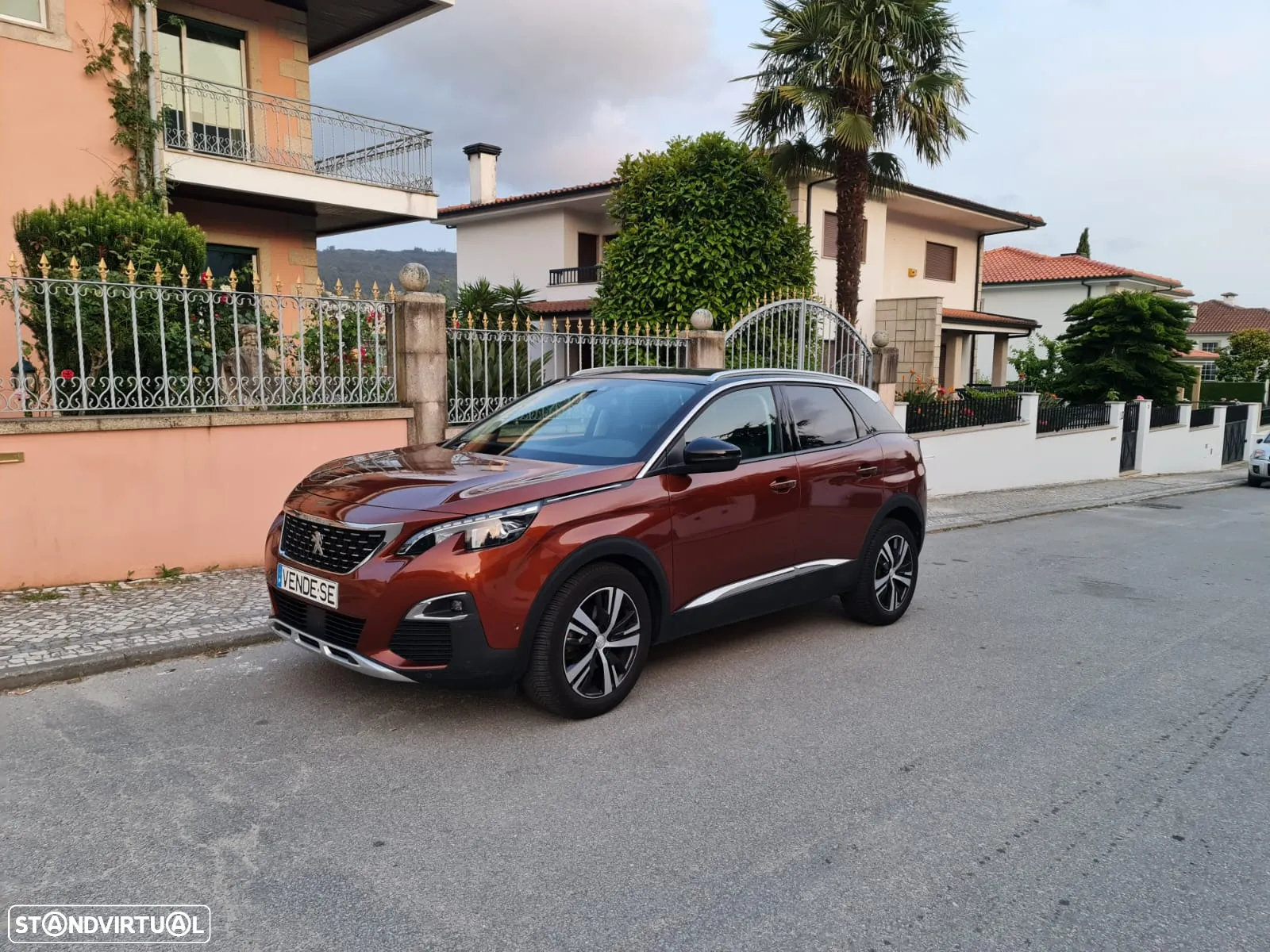 Peugeot 3008 PureTech 130 Stop & Start GPF EAT8 Allure Business-Pack - 29