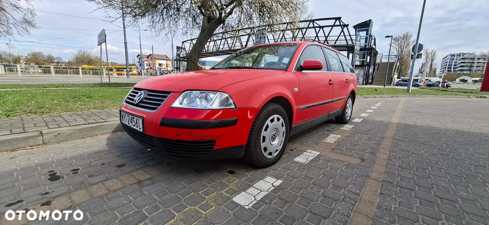 Volkswagen Passat 2.0 Basis - 2