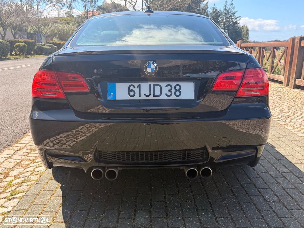 BMW M3 Auto - 12