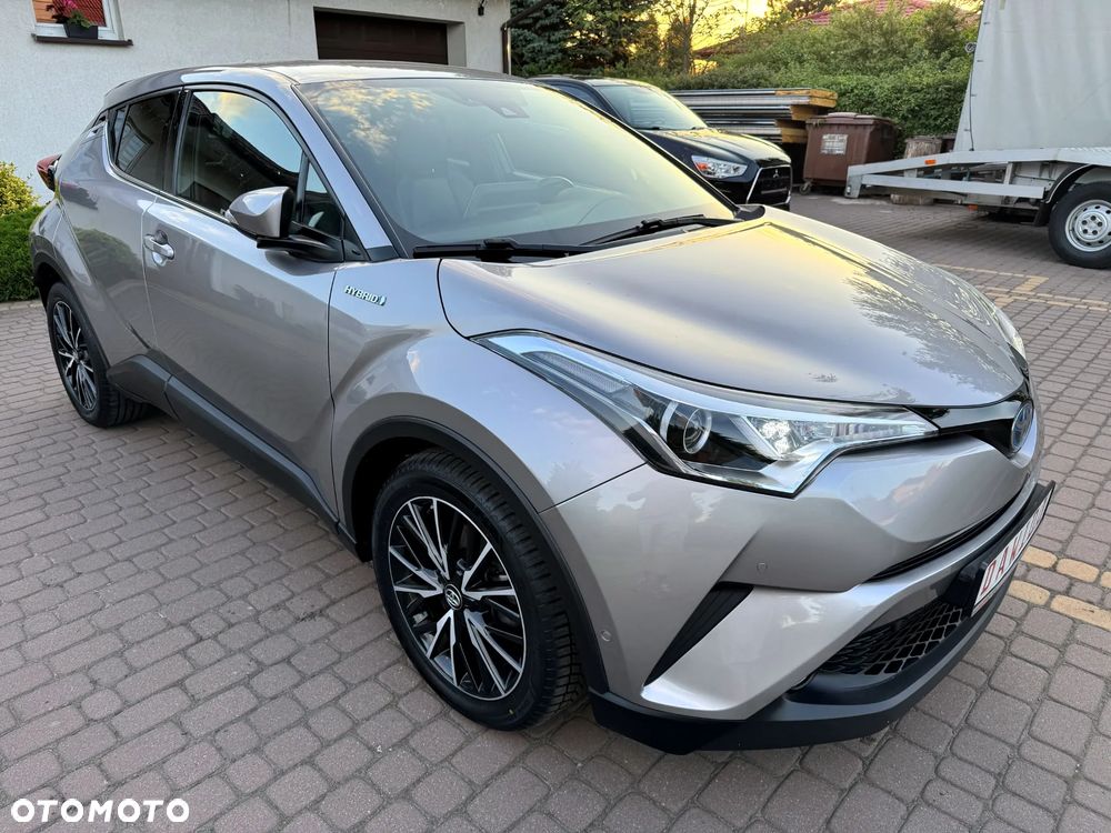 Toyota C-HR Lounge - 19