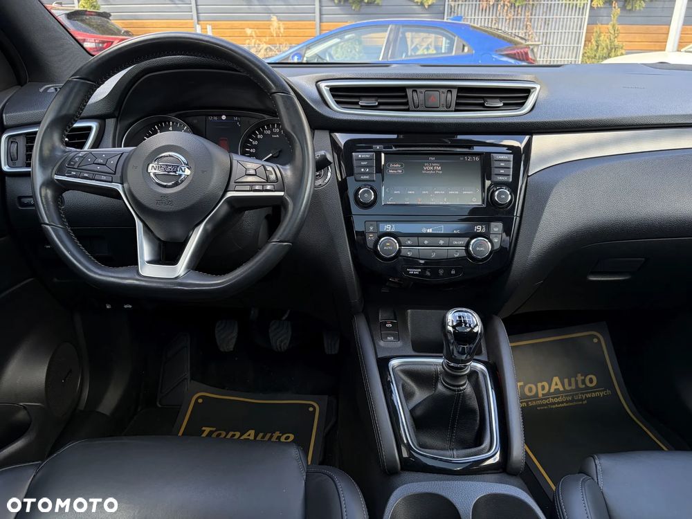 Nissan Qashqai 1.3 DIG-T Tekna+ - 33