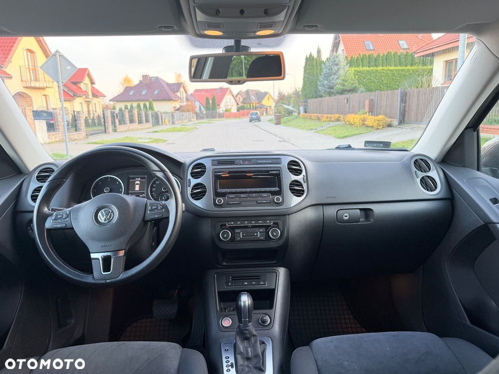 Volkswagen Tiguan - 12
