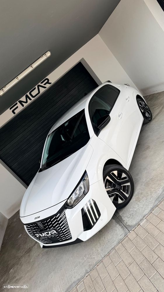 Peugeot 208 1.2 Hybrid Allure e-DCS6 - 16
