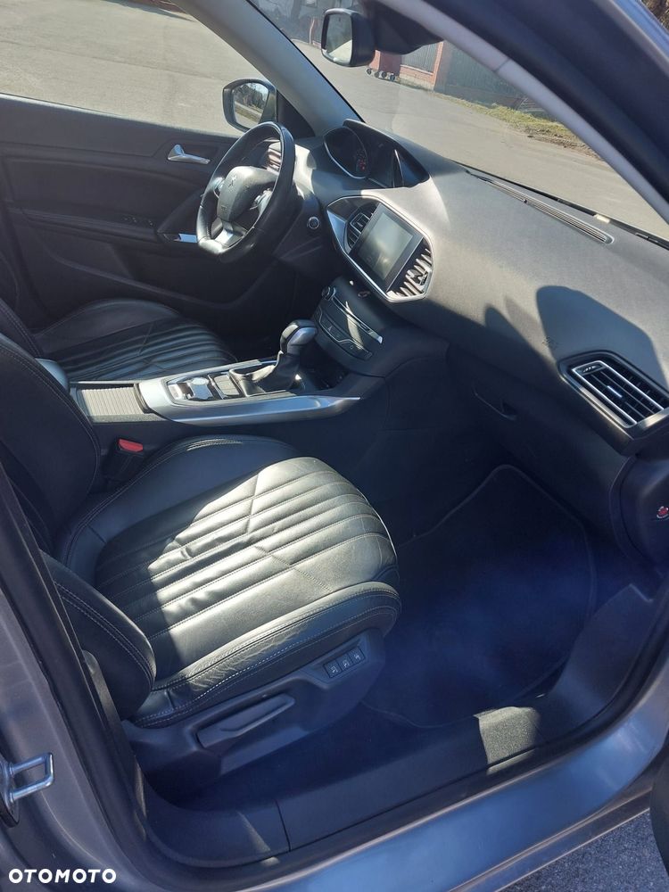 Peugeot 308 BlueHDi FAP 150 EAT6 Stop & Start Allure - 14