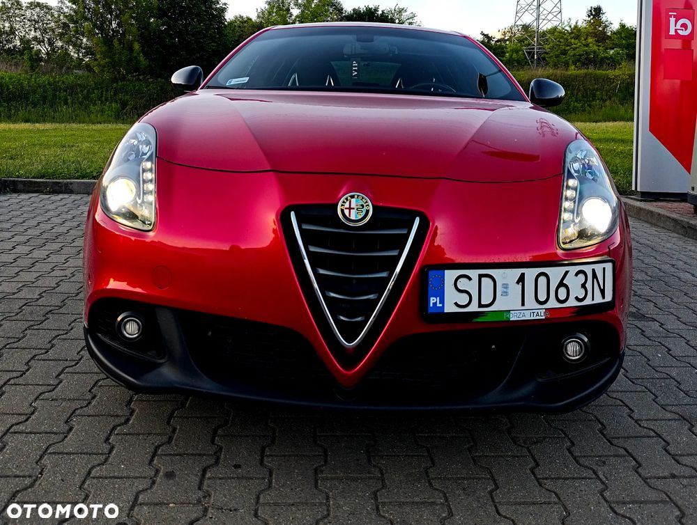Alfa Romeo Giulietta 1750 TBi QV TCT - 1