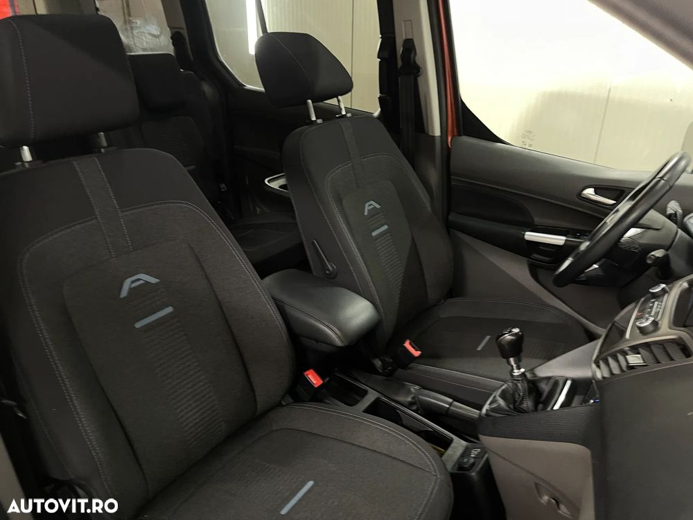 Ford Tourneo Connect Grand 1.5 EcoBlue Start/Stop Active - 11
