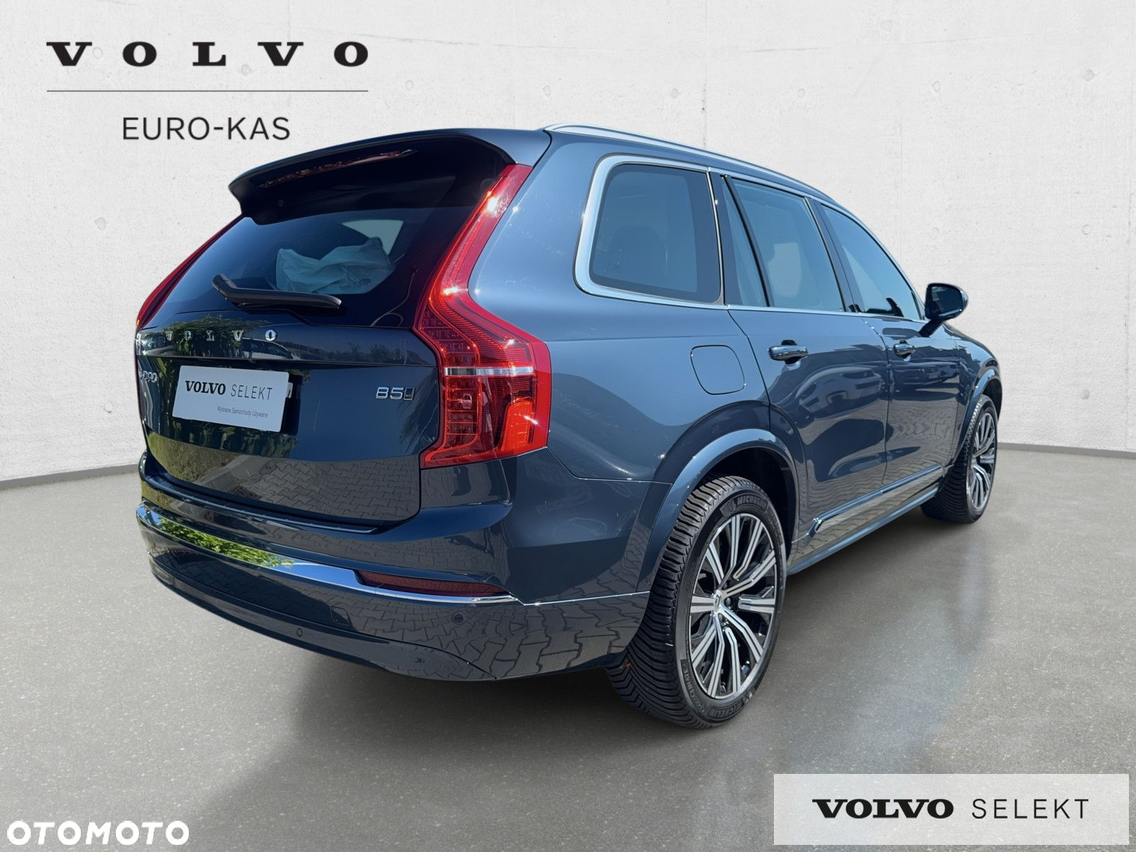 Volvo XC 90 - 8
