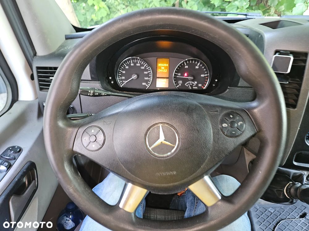 Mercedes-Benz Sprinter - 6