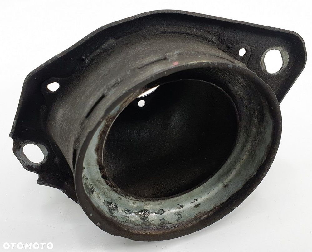 KIELICH AMORTYZATORA PRAWY TYŁ VOLVO V70 II 2.4 D - 4