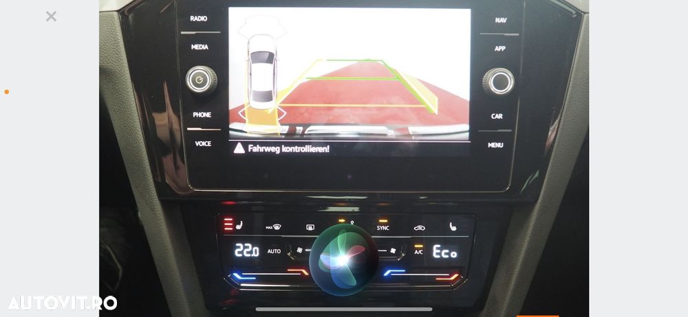 Volkswagen Passat - 13