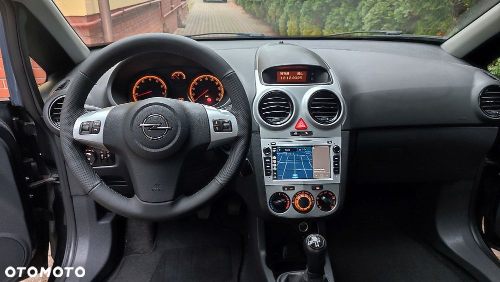 Opel Corsa 1.2 16V Enjoy - 14