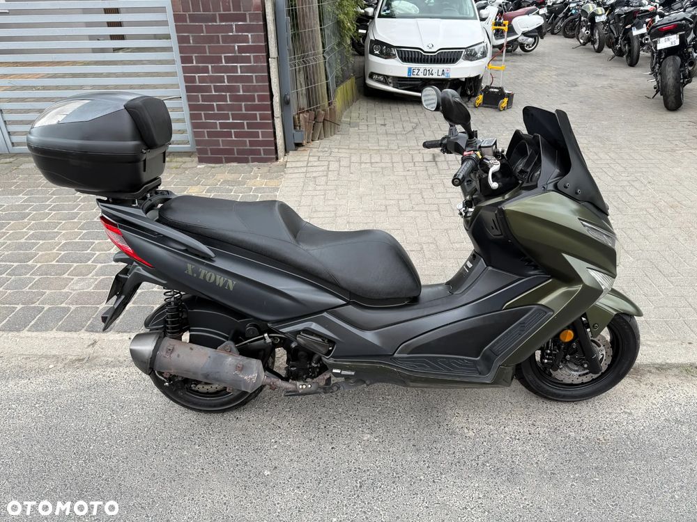 Kymco X-Town - 4