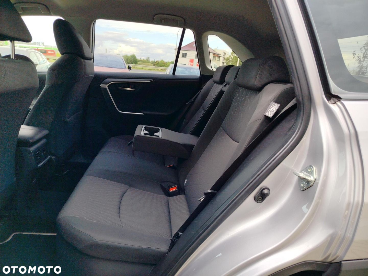 Toyota RAV4 - 11