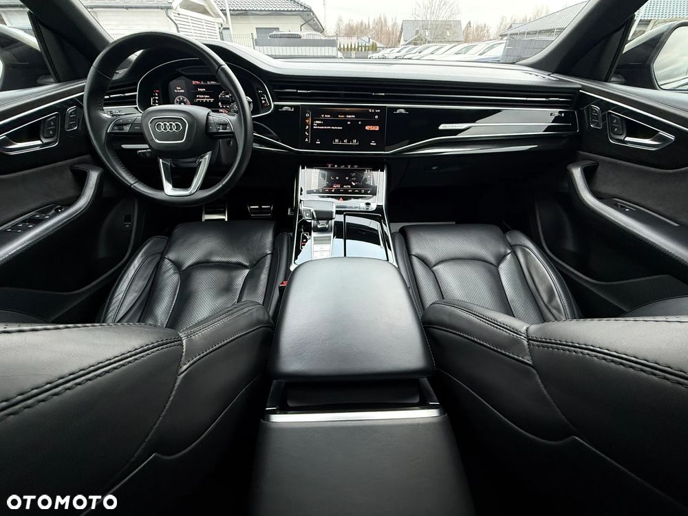 Audi Q8 - 38
