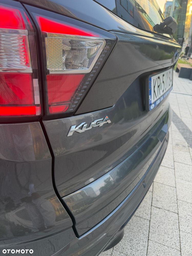 Ford Kuga 1.5 EcoBoost FWD ST-Line - 24
