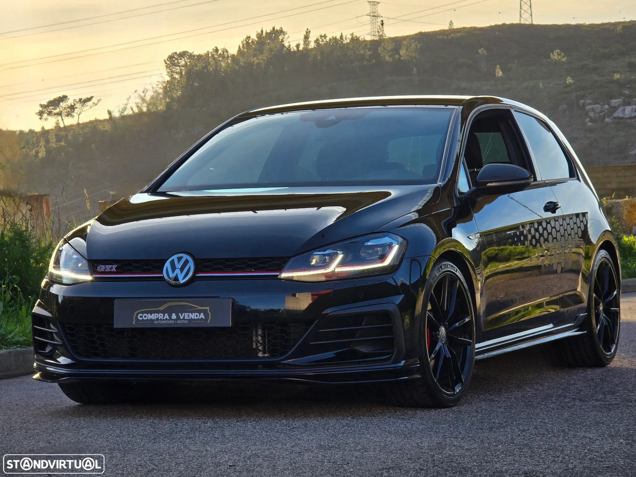 VW Golf 2.0 TSI GTi TCR DSG - 1