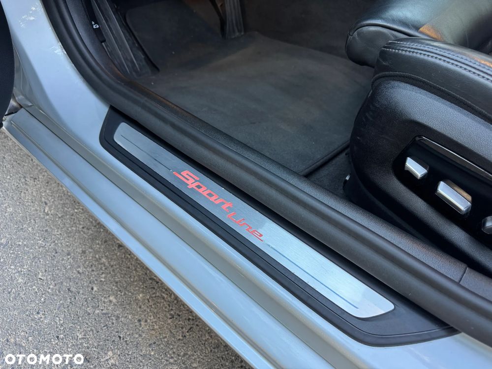 BMW Seria 5 530i xDrive Sport Line sport - 25