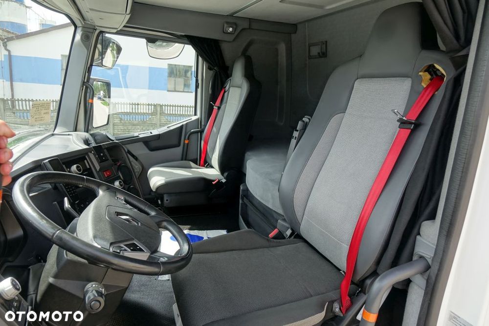 Renault GAMA T460 COMFORT / EURO 6 / STANDARD / ADR /  AUTOMAT / RETARDER / KLIMATYZACJA POSTOJOWA - 23