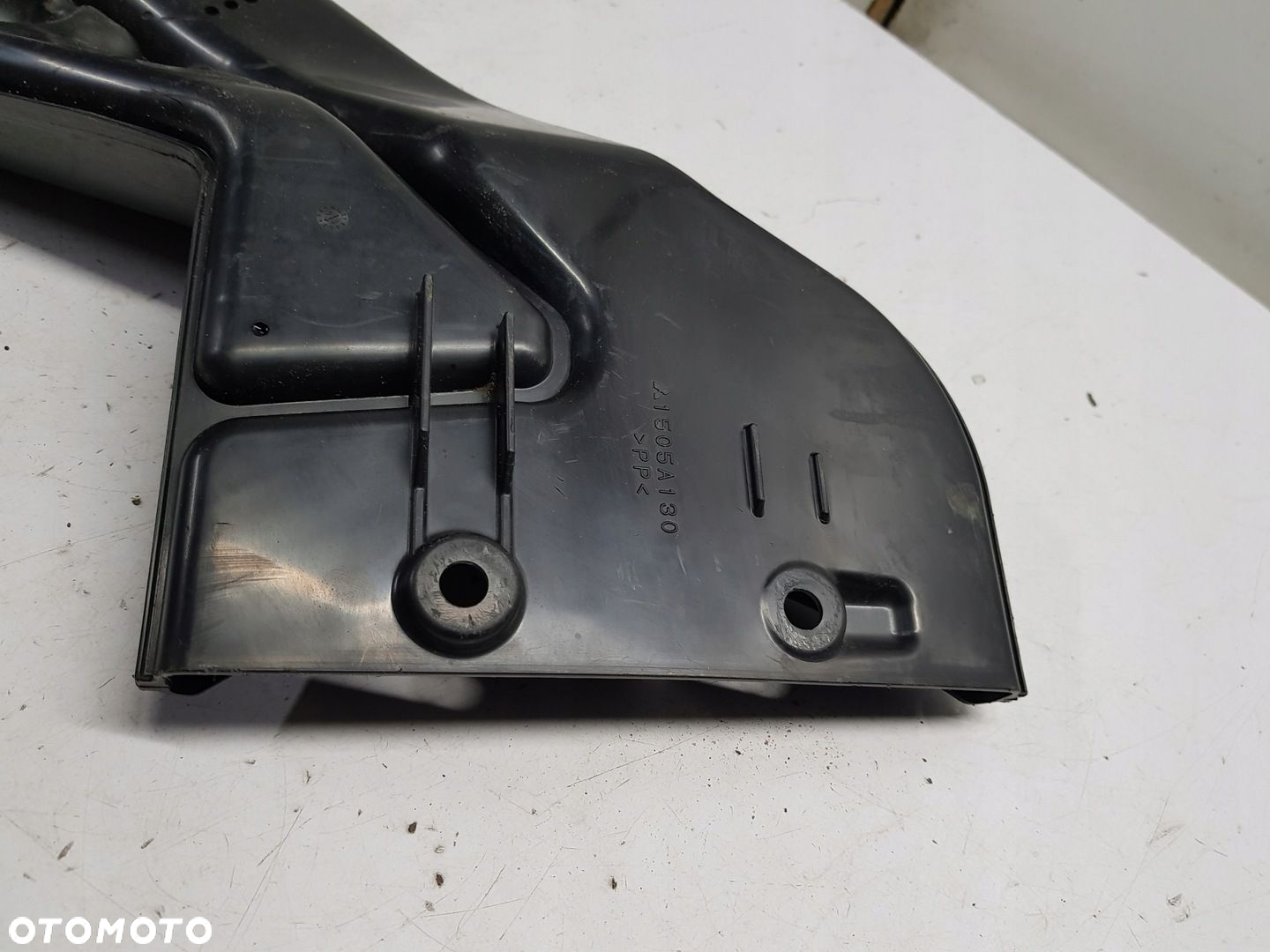 dolot powietrza Mitsubishi Lancer VIII 1.6 - 5