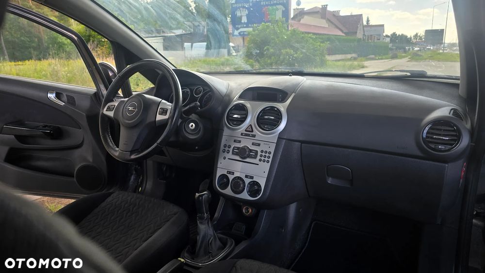 Opel Corsa 1.2 16V Enjoy - 34
