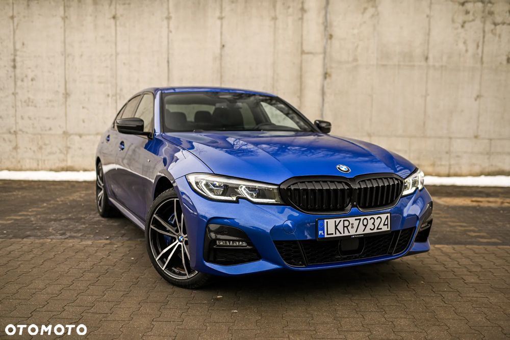 BMW Seria 3 330e M Sport - 2