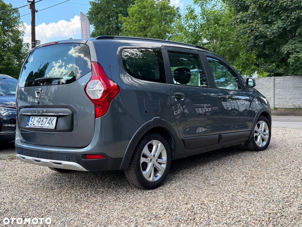 Dacia Lodgy TCe 115 Stepway - 5
