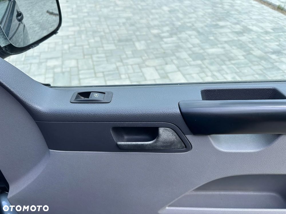 Volkswagen Transporter Multivan Comfortline - 40