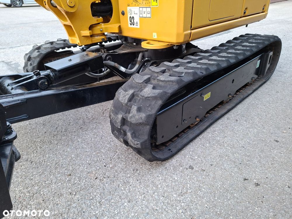 Caterpillar 301.8 05A Powertilt - 23