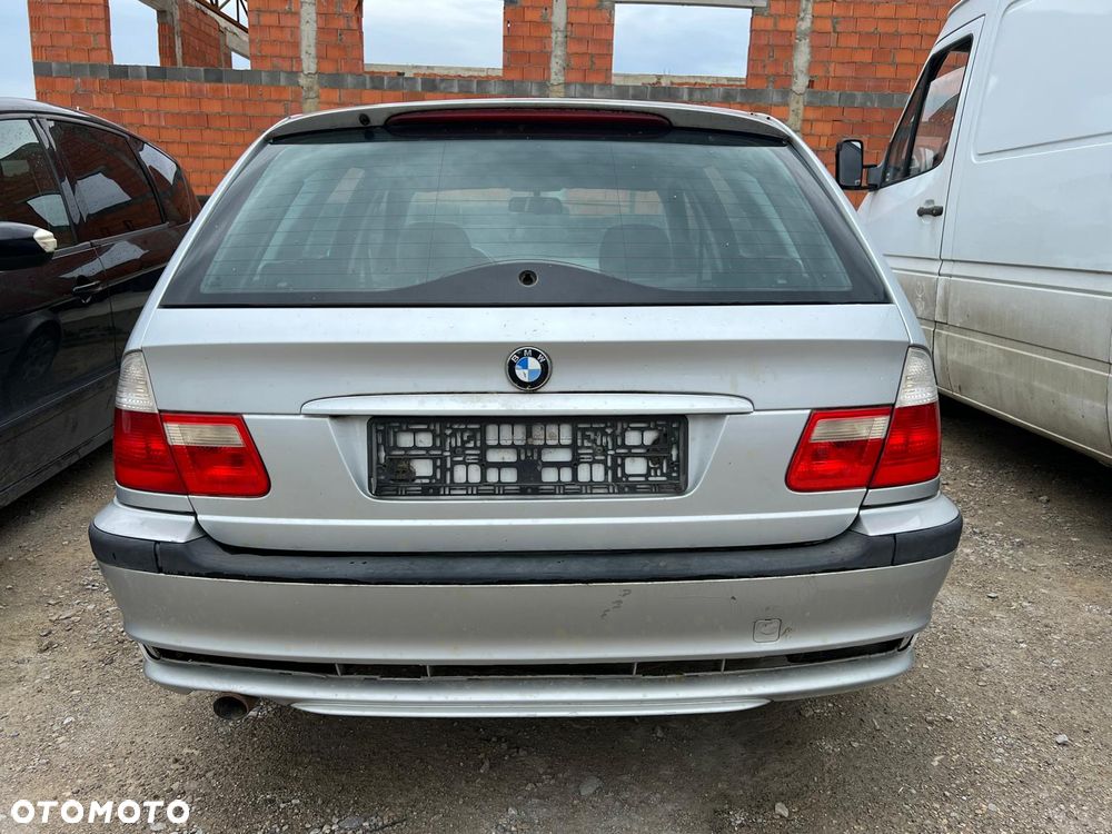 BMW E46 318i kombi (354/7 Titansilber metallic) części maska zderzak błotnik lampa klapa drzwi fotele silnik M52B20 - 7