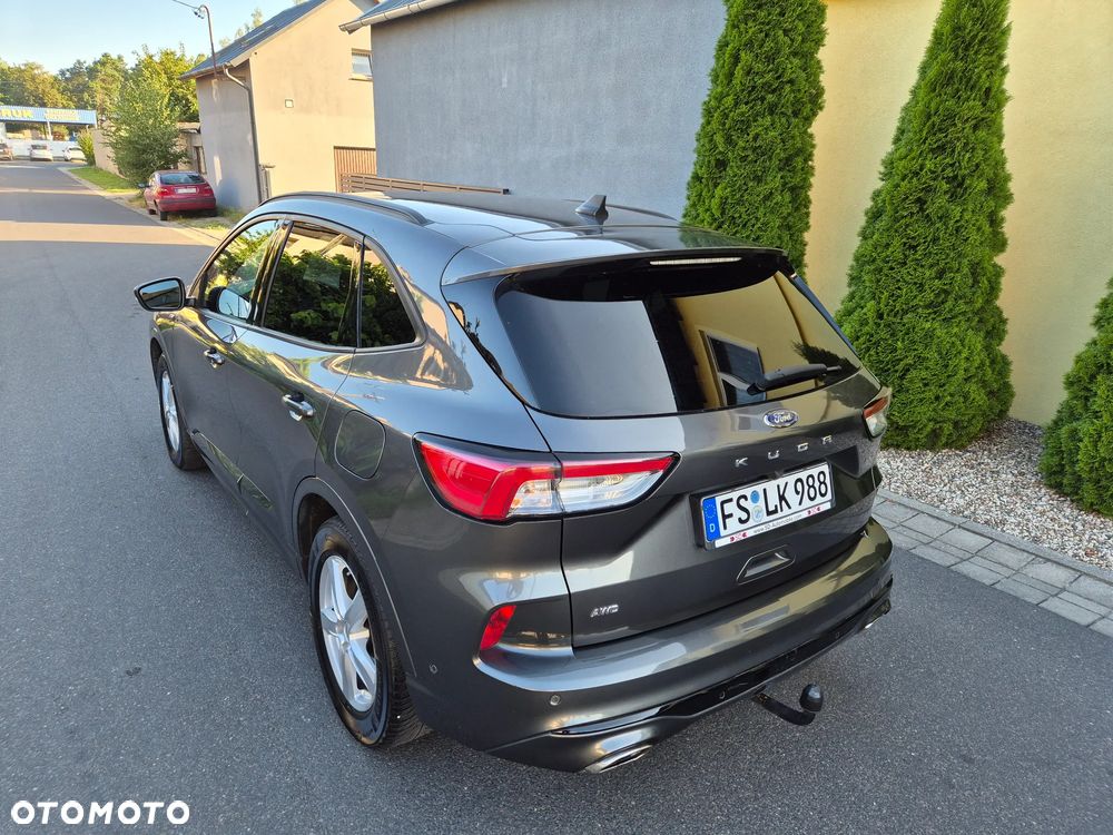 Ford Kuga 2.0 EcoBlue 4x4 ST-LINE - 11
