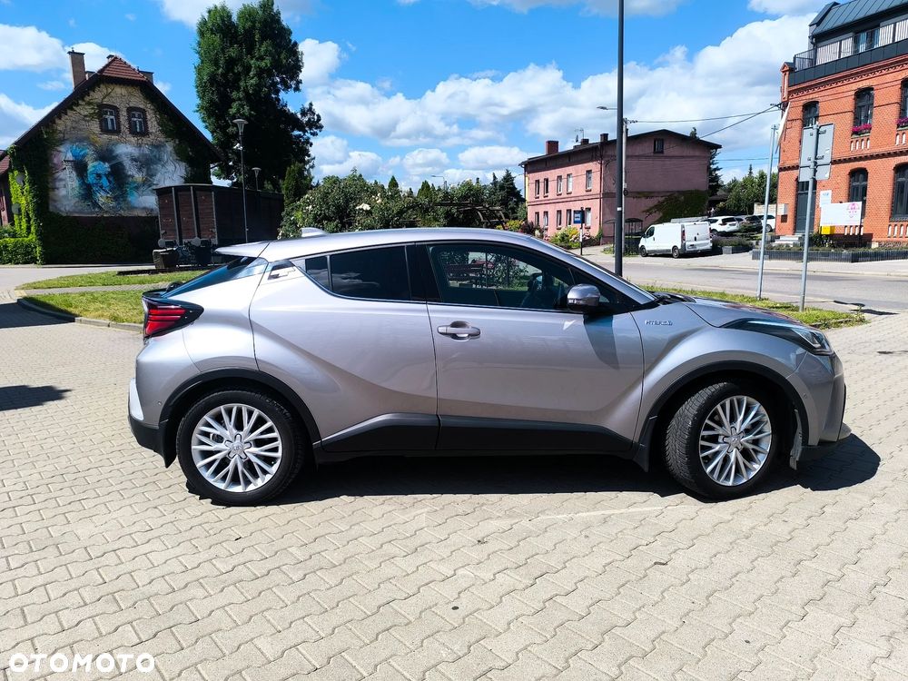 Toyota C-HR 2.0 Hybrid Executive - 11