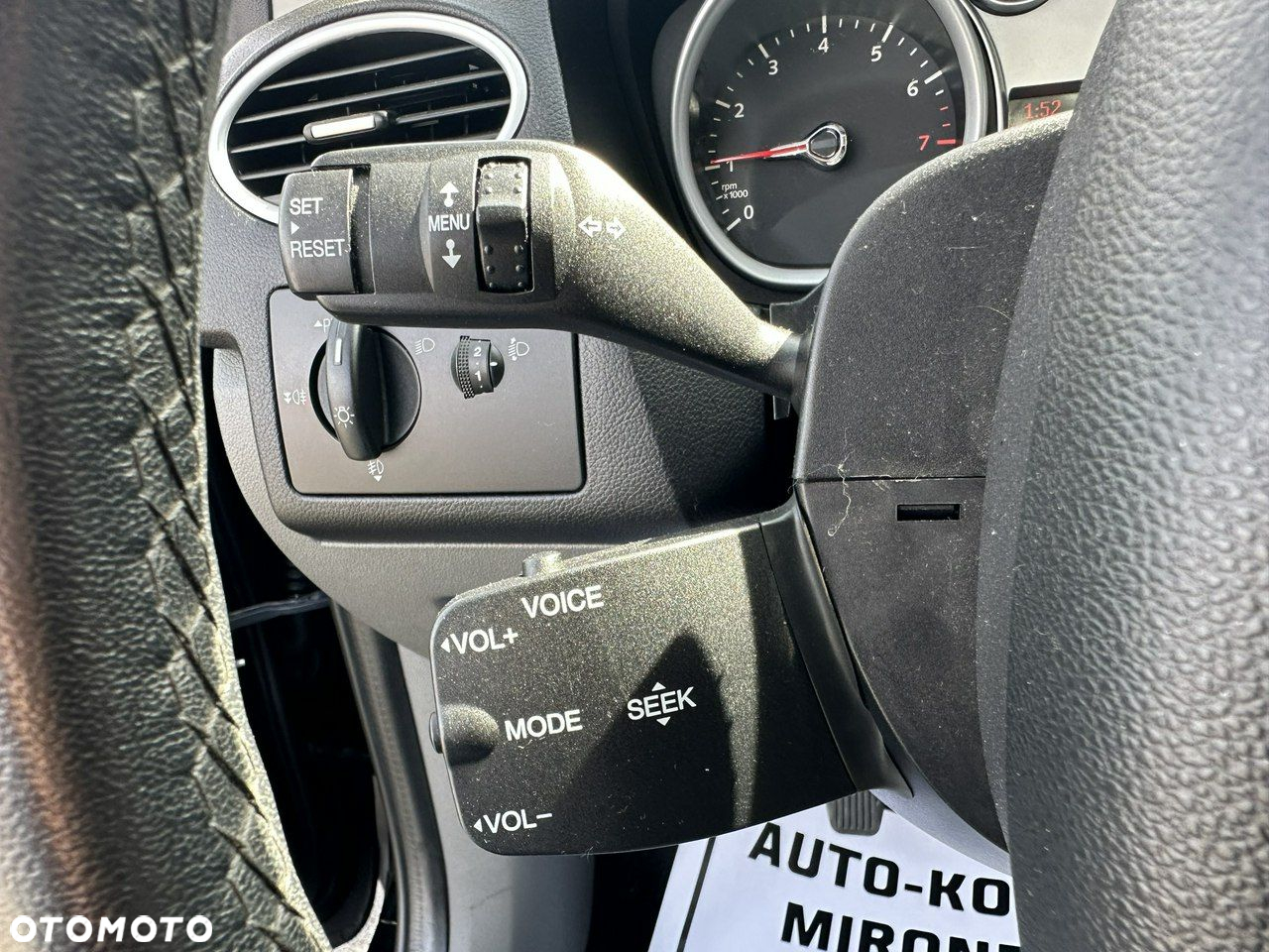 Ford Focus - 12