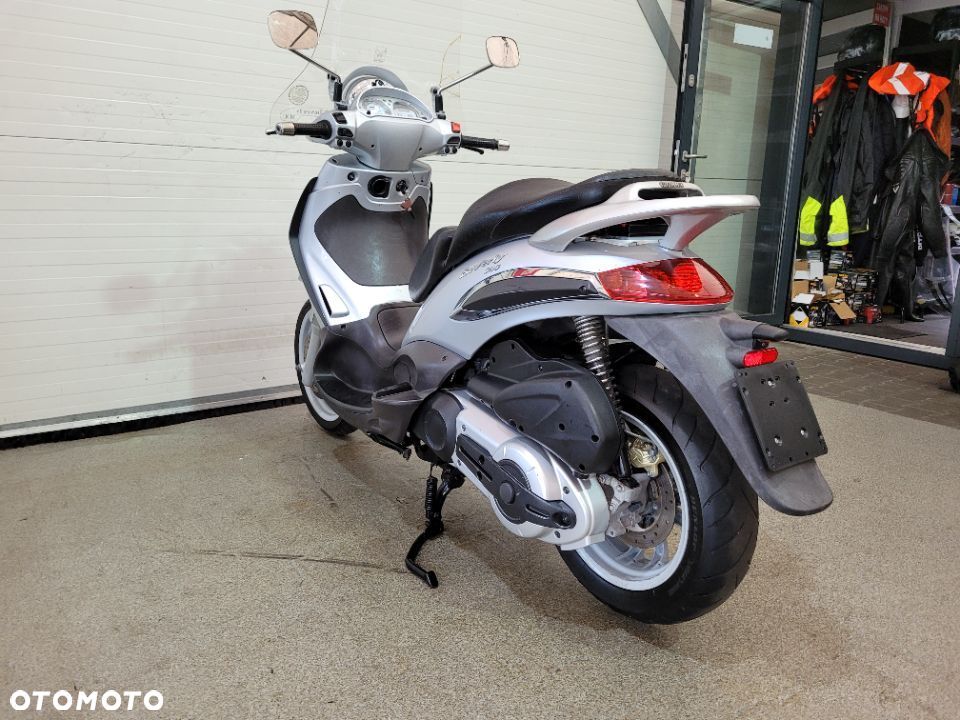 Piaggio Beverly - 26