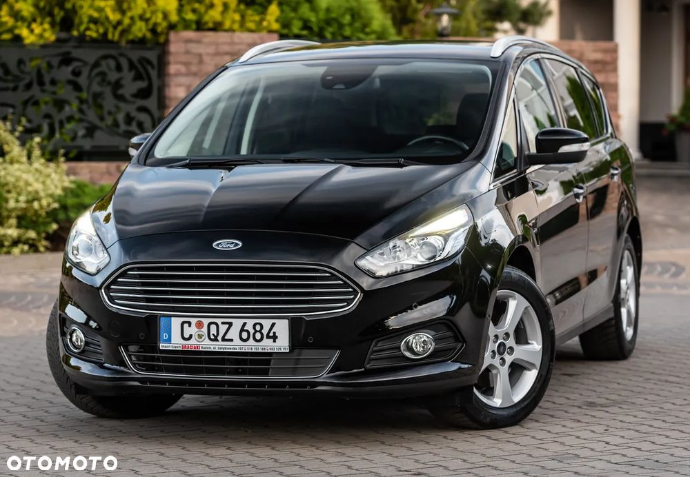 Ford S-Max 2.0 EcoBlue Allrad Titanium - 3