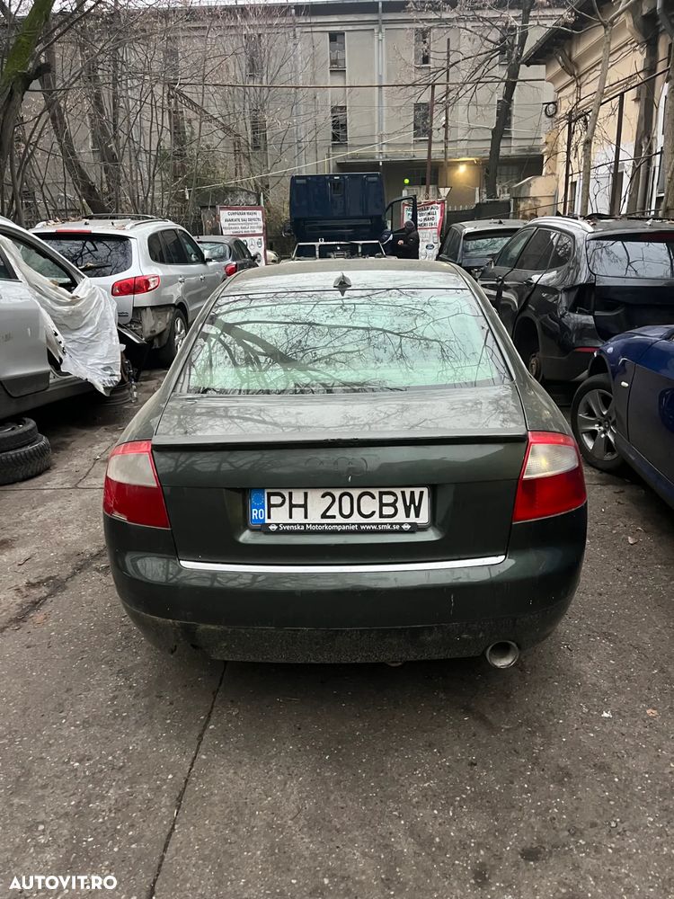 Dezmembrez Audi A4 B6 verde benzina 2001 berlina - 4