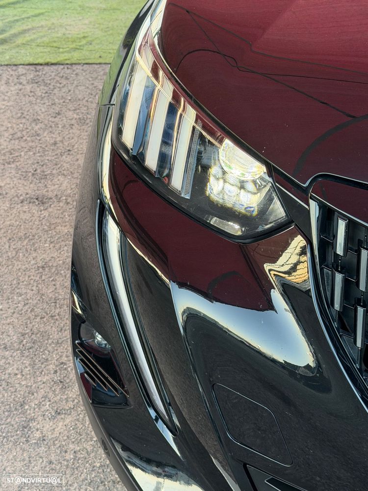 Peugeot 2008 PureTech 155 EAT8 GT Pack - 9