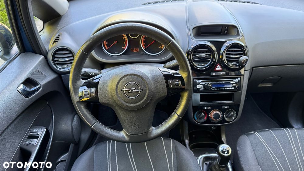 Opel Corsa - 35