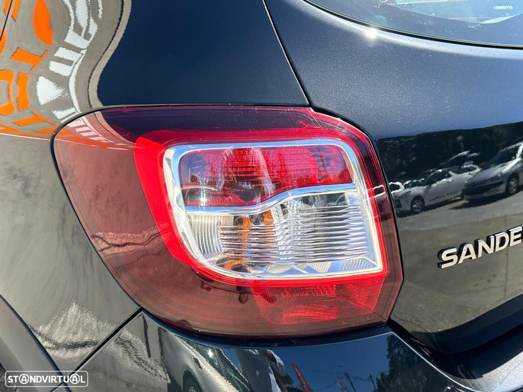 Dacia Sandero 1.5 dCi Stepway - 8