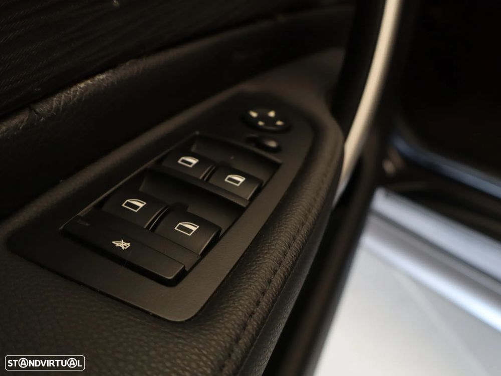 BMW 118 d - 17