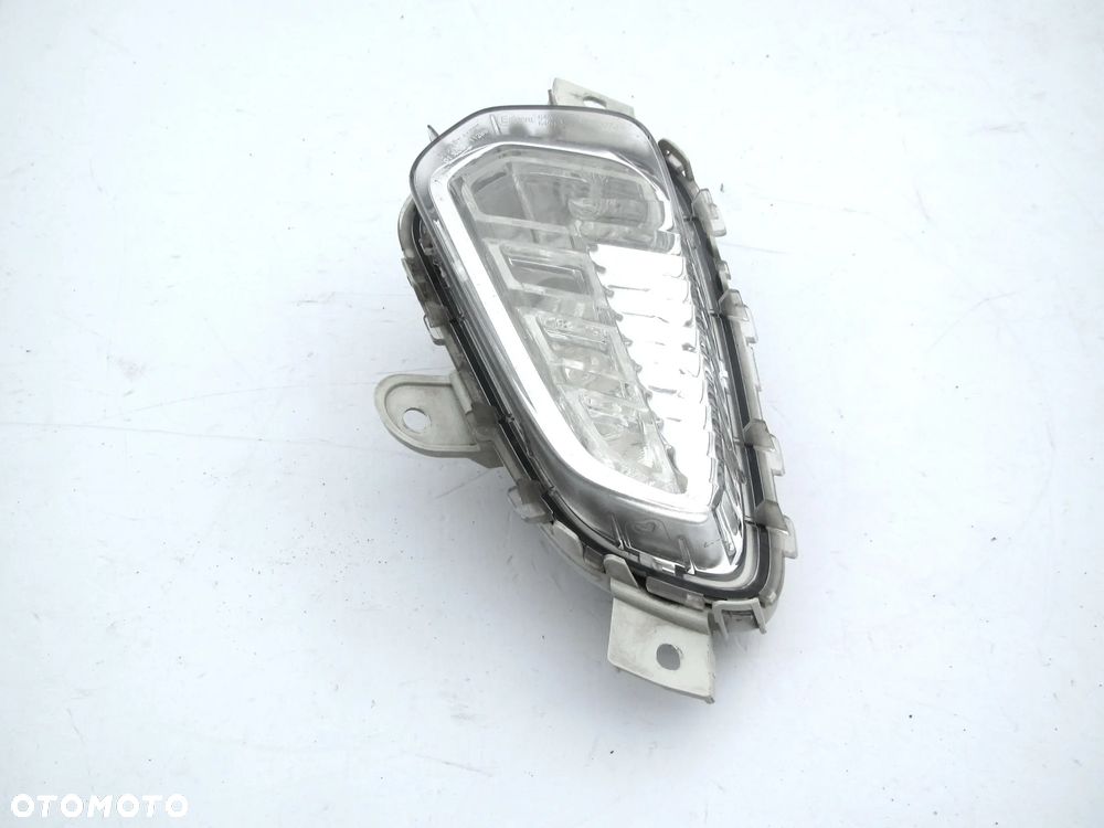 VOLVO V40 CC CROSS 2012 - halogen lampa LED DRL OE - 4