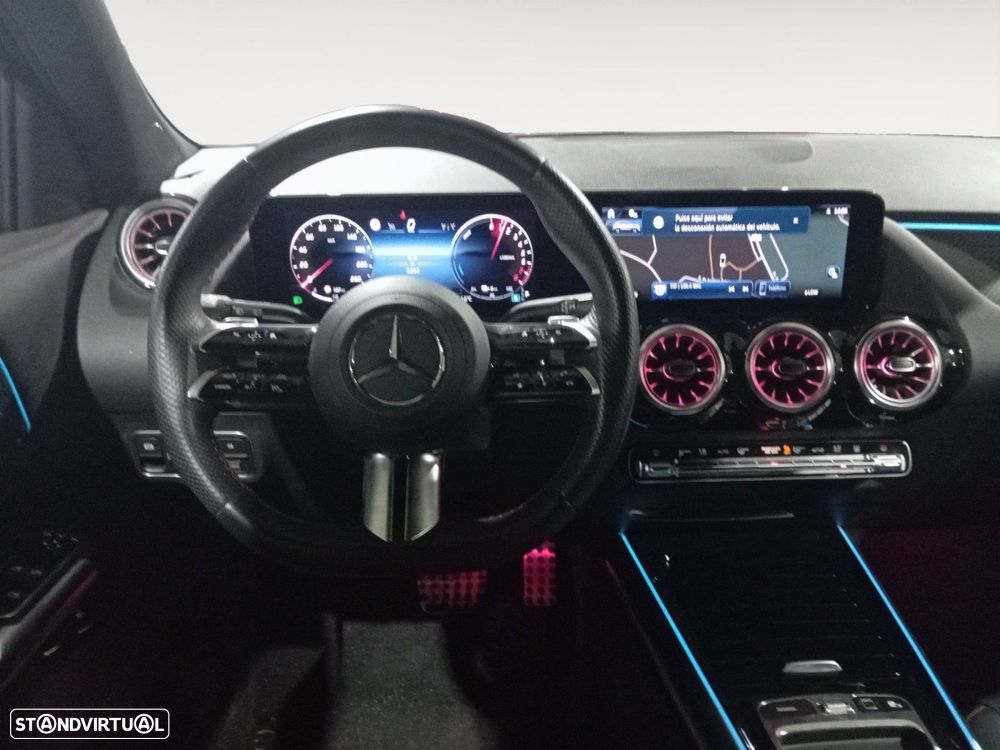 Mercedes-Benz GLA 250 e - 13