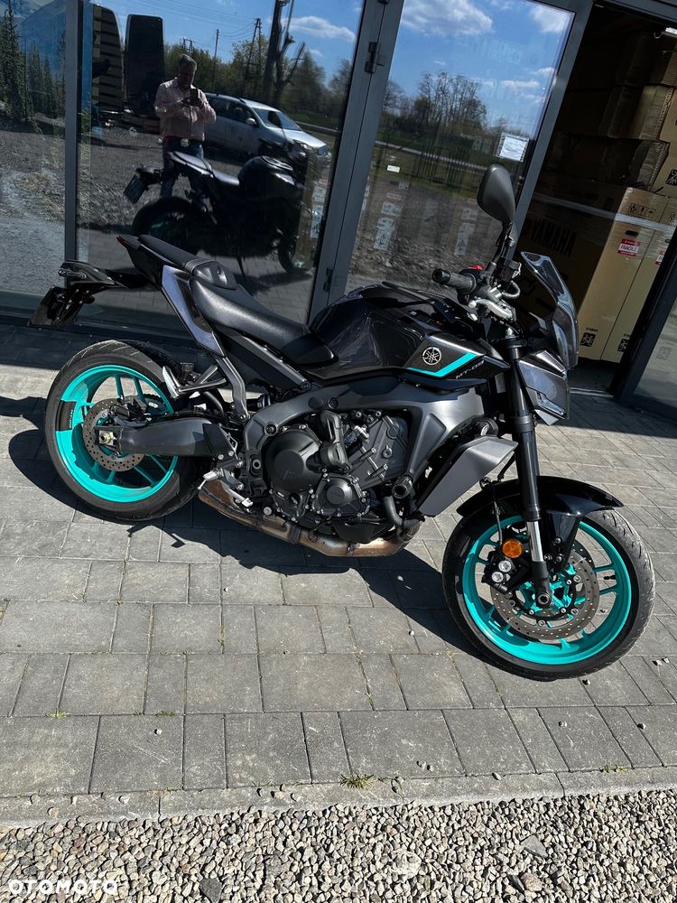 Yamaha MT - 2