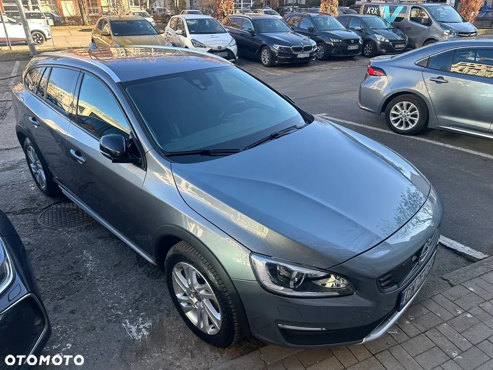 Volvo V60 Cross Country D4 AWD Momentum - 24
