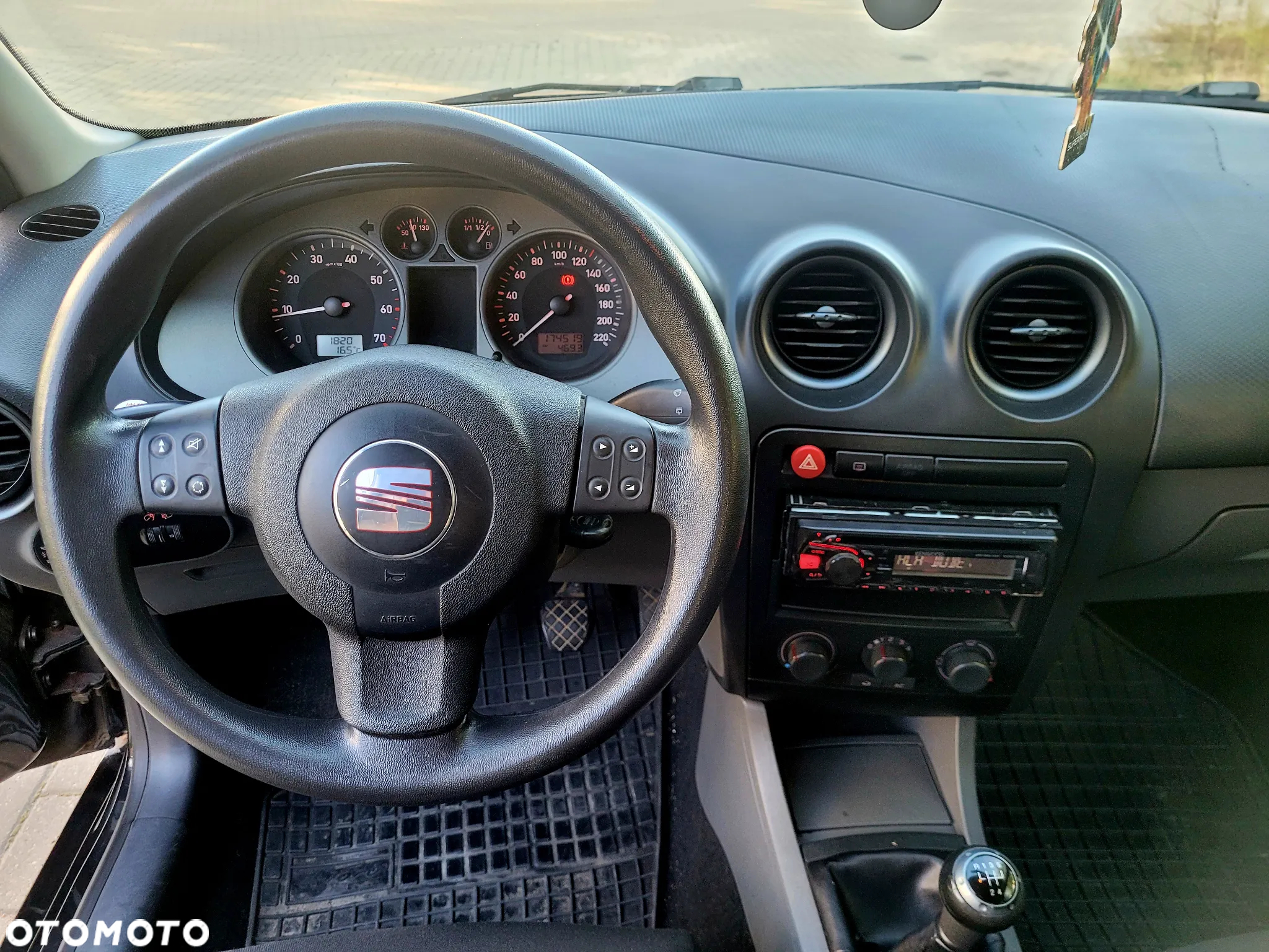 Seat Ibiza 1.4 16V Style - 17