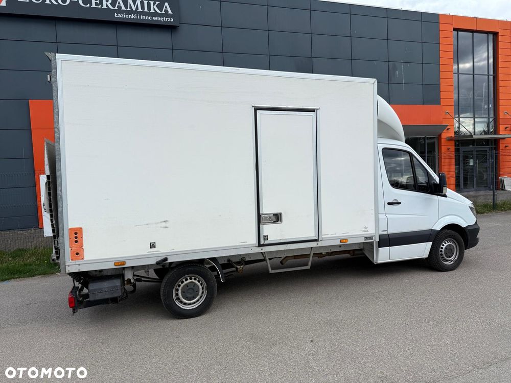 Mercedes-Benz Sprinter 316 CDI, 2.2 163KM, Kontener + winda, Zadbany - 8