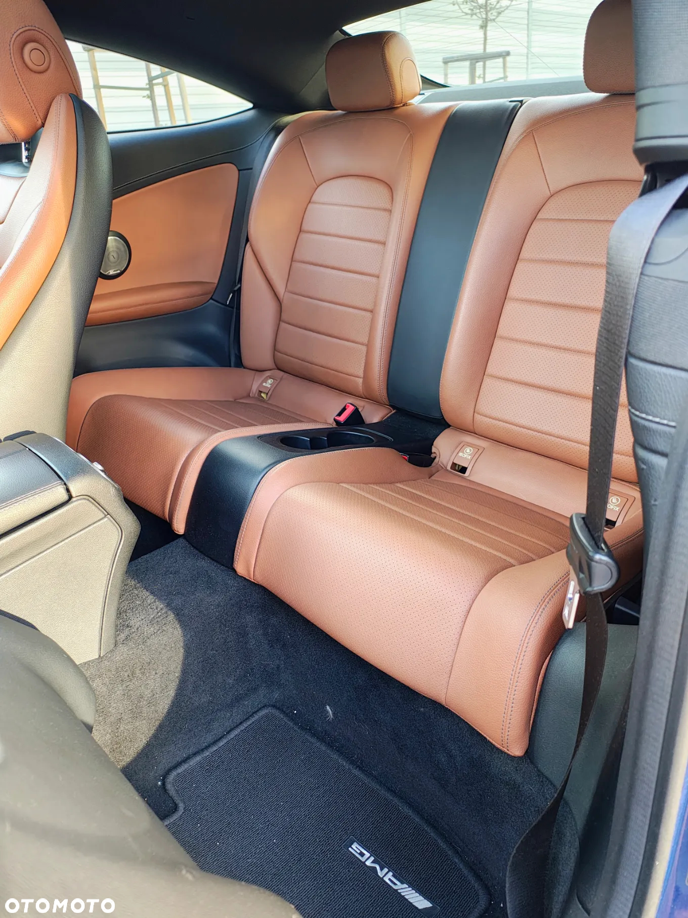 Mercedes-Benz Klasa C 300 7G-TRONIC AMG Line - 24