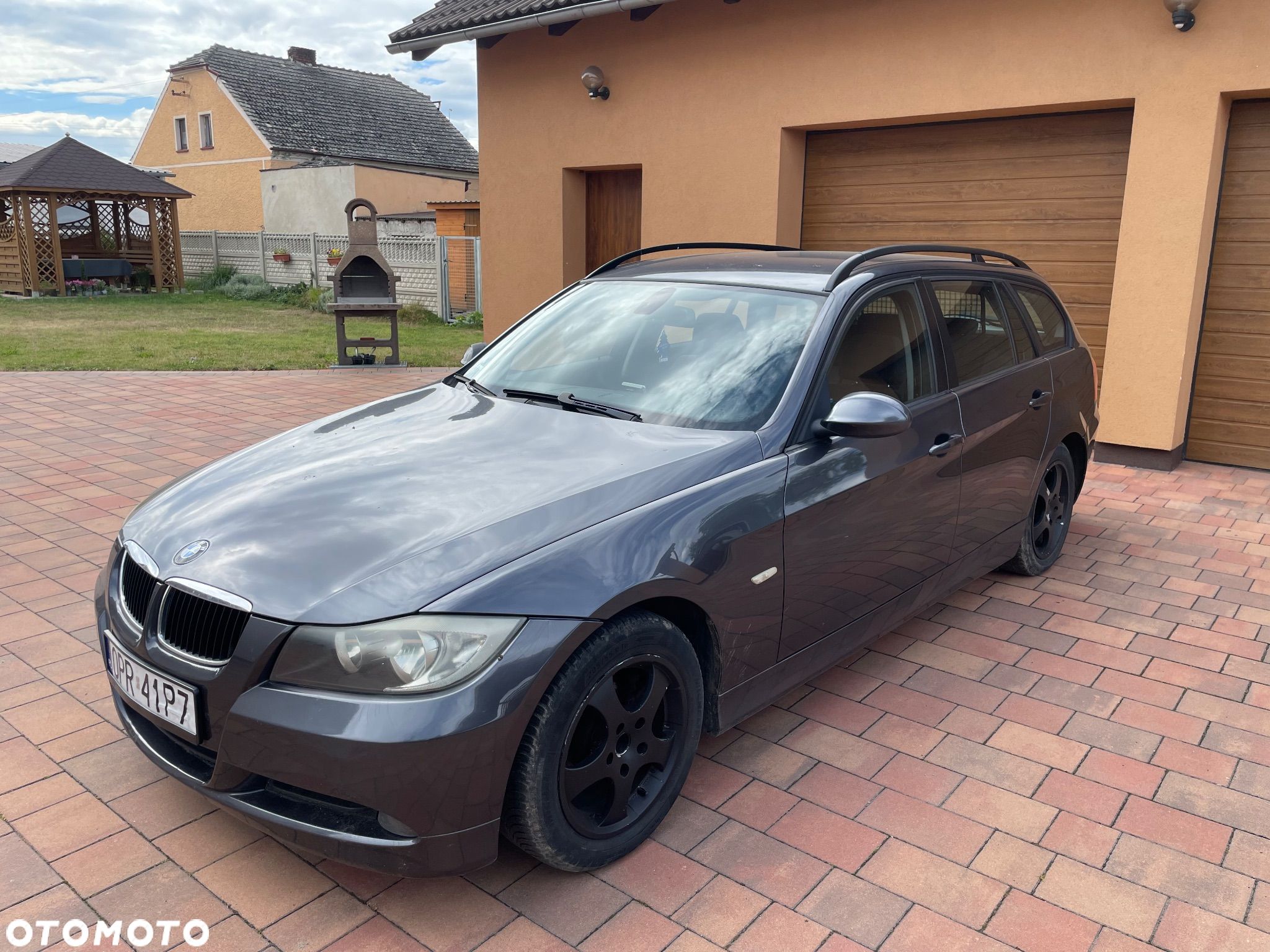 BMW Seria 3 318i - 1