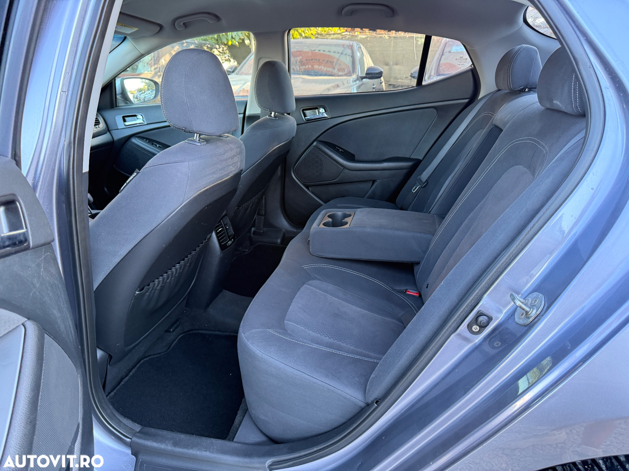 Kia Optima - 18