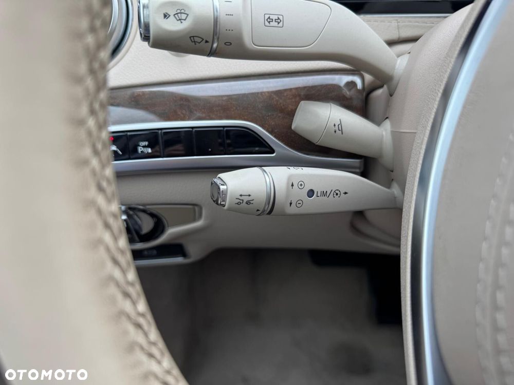 Mercedes-Benz Klasa S 350 (BlueTEC) d 4-Matic L 7G-TRONIC - 32