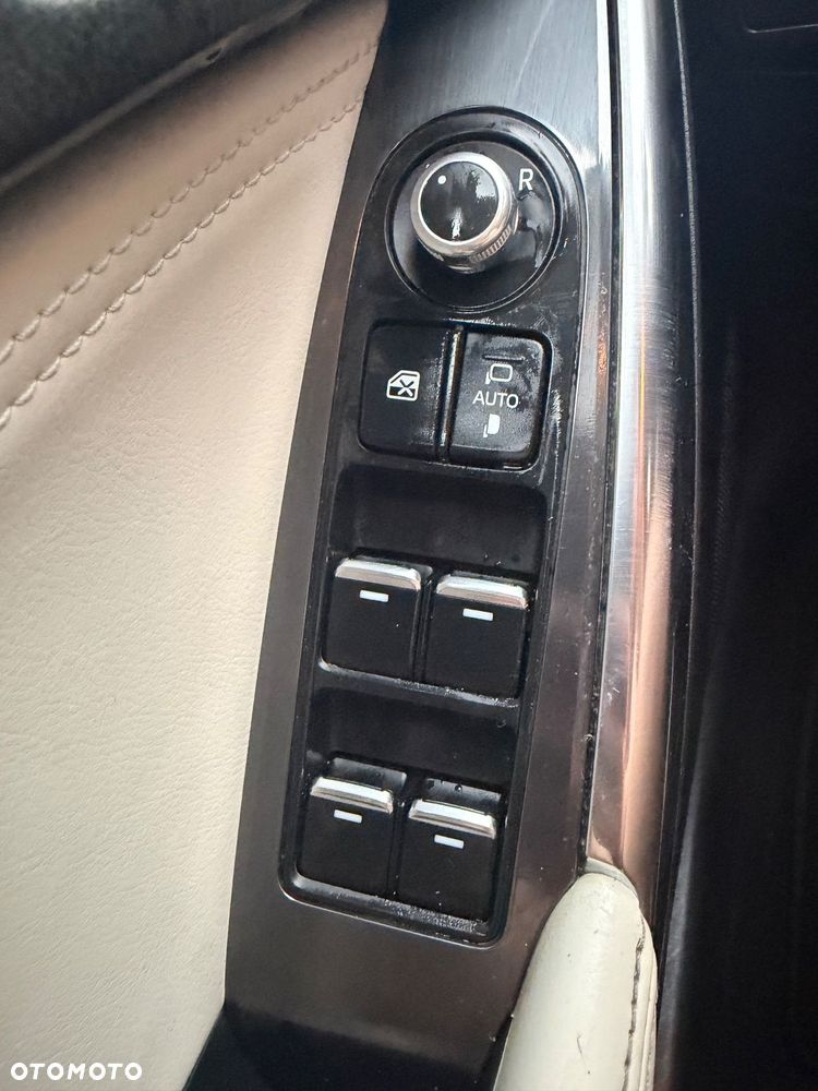 Mazda 6 - 9